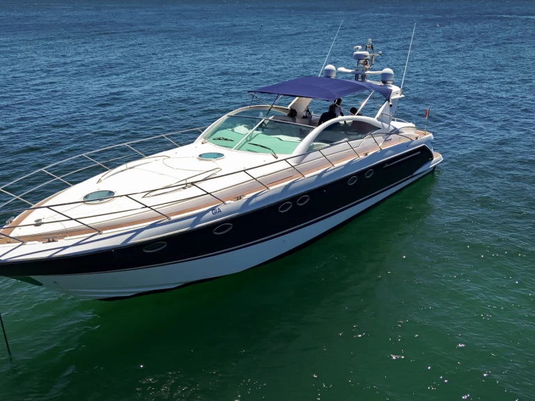 Motorboat for rent Cascais at the best price