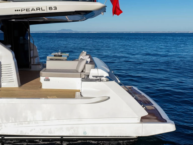 Pearl Yachts Pearl 63 in Saint-Jean-Cap-Ferrat on SamBoat