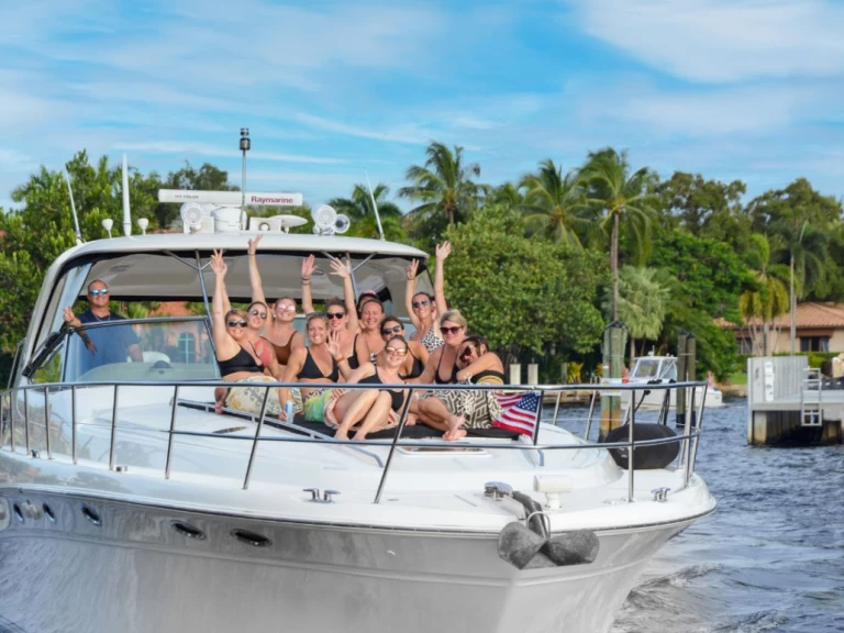 Sea Ray Sea Ray 550 in Fort Lauderdale on SamBoat
