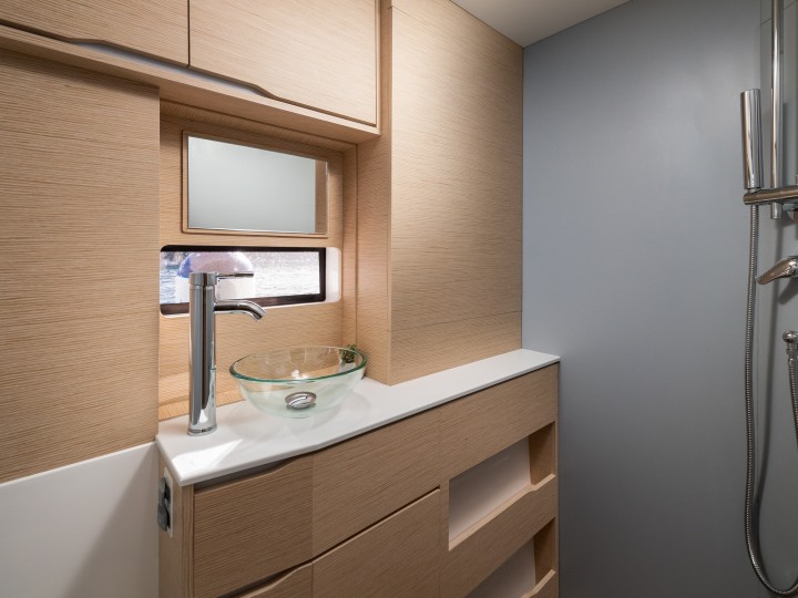 Catamaran for rent Rodi Garganico at the best price