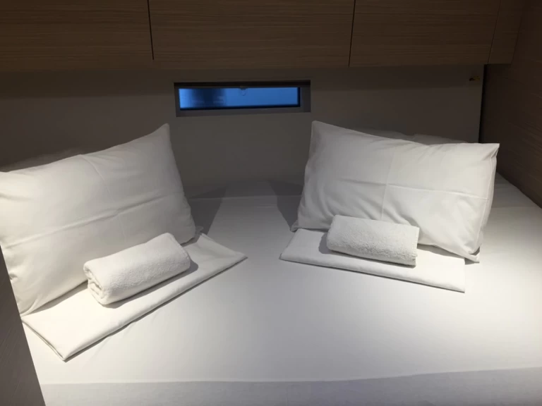 Bareboat Rental Sailboat D&D Yacht with a boat licence