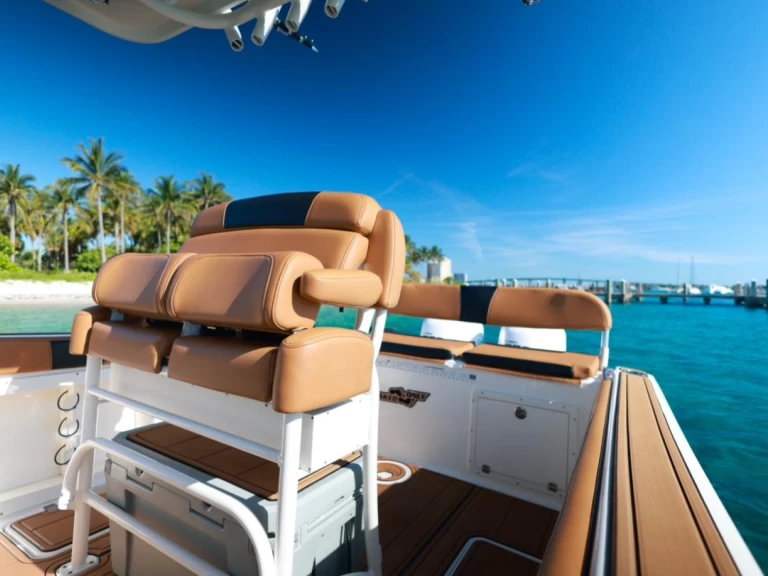 Yacht charter West Palm Beach cheap 2800
