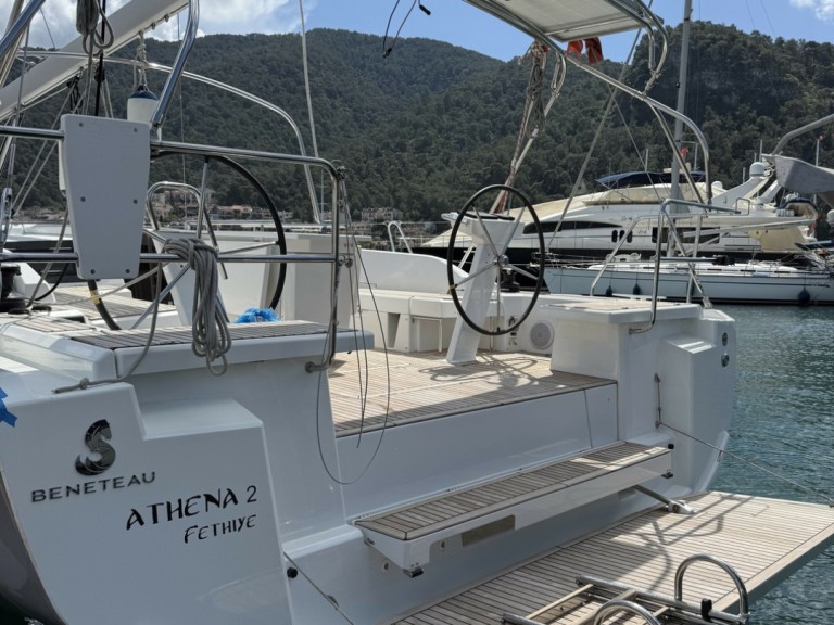 Boat rental Bénéteau Oceanis 46.1 in Göcek on Samboat