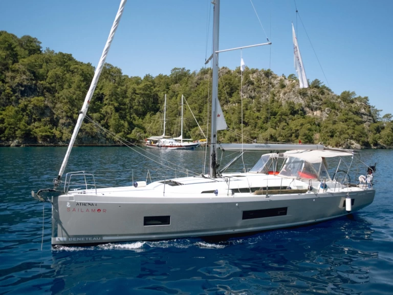 Sailboat rental with or without captain Bénéteau Göcek