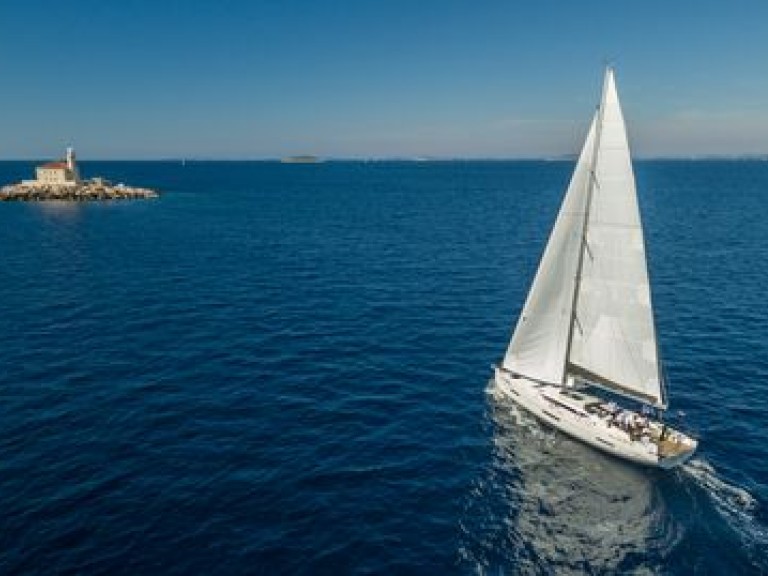 Sailboat for rent Trogir at the best price