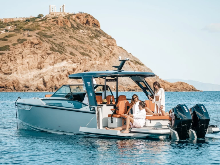 Motorboat rental with or without captain Saxdor Cannes