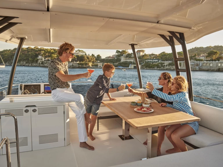 Rent a Jeanneau M48 Capo d'Orlando