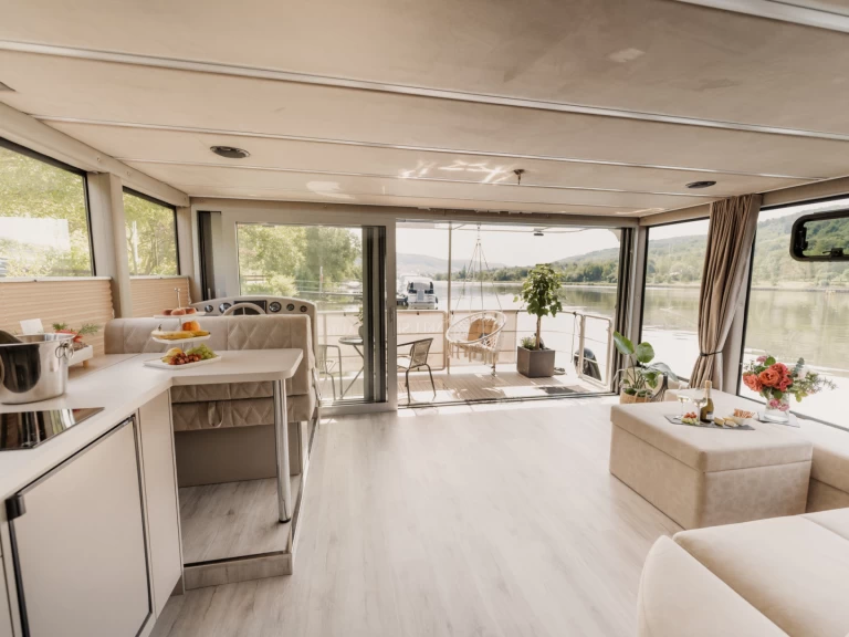 Boat rental Luxboot Luxboot in Buchholz on Samboat