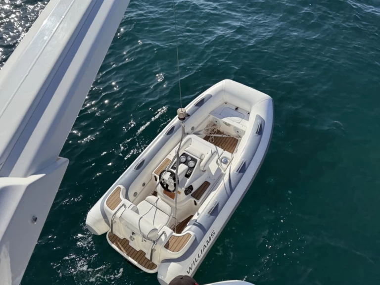 Luxury Yacht rental with or without captain Ferretti Palma de Mallorca