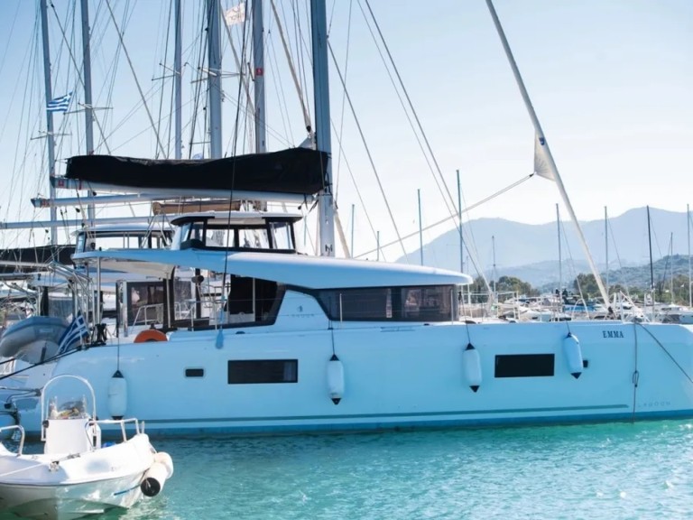 Catamaran rental with or without captain Lagoon Lygia