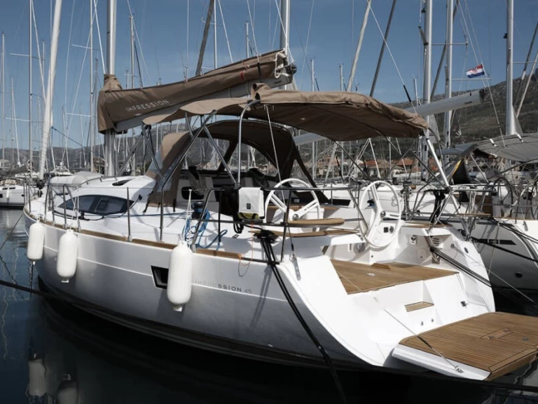 Bareboat Rental Sailboat Elan with a boat licence