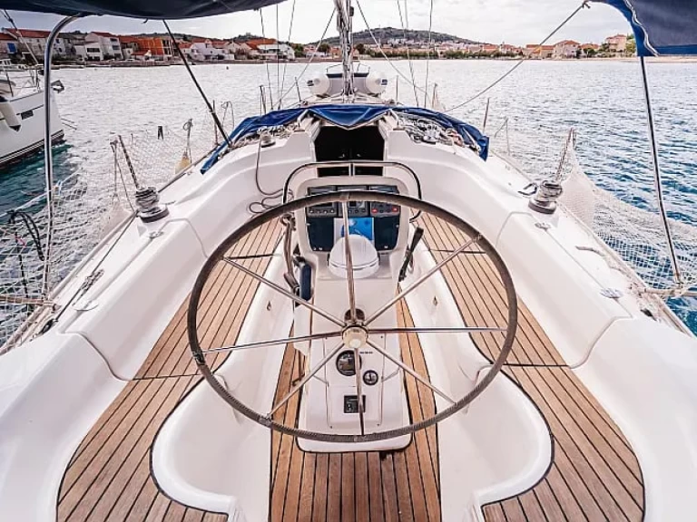 Bareboat Rental Sailboat Bavaria with a boat licence