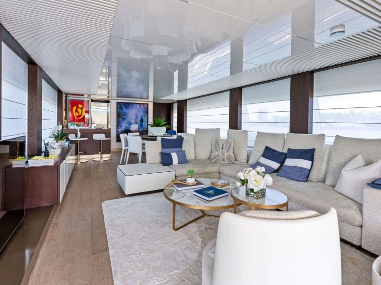 Luxury Yacht rental in Fort Lauderdale - Ferretti THE BRASS RING