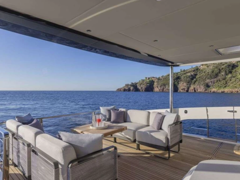 Absolute Azur charter bareboat or captained in  French Riviera