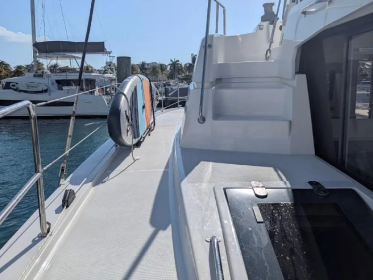 Catamaran rental with or without captain Bali Nassau