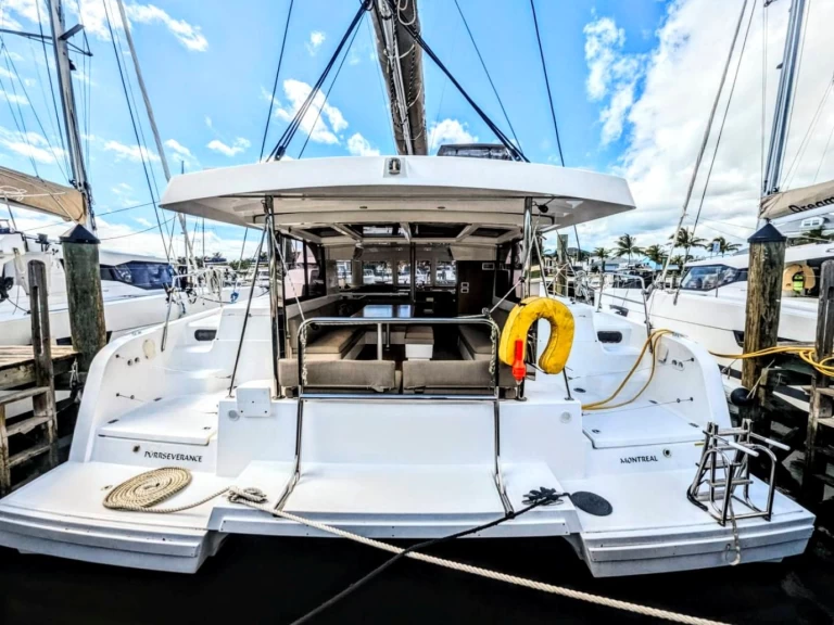 Bareboat Rental Catamaran Bali with a boat licence