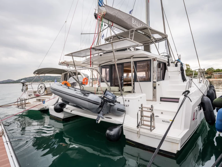Catamaran for rent Lefkáda at the best price