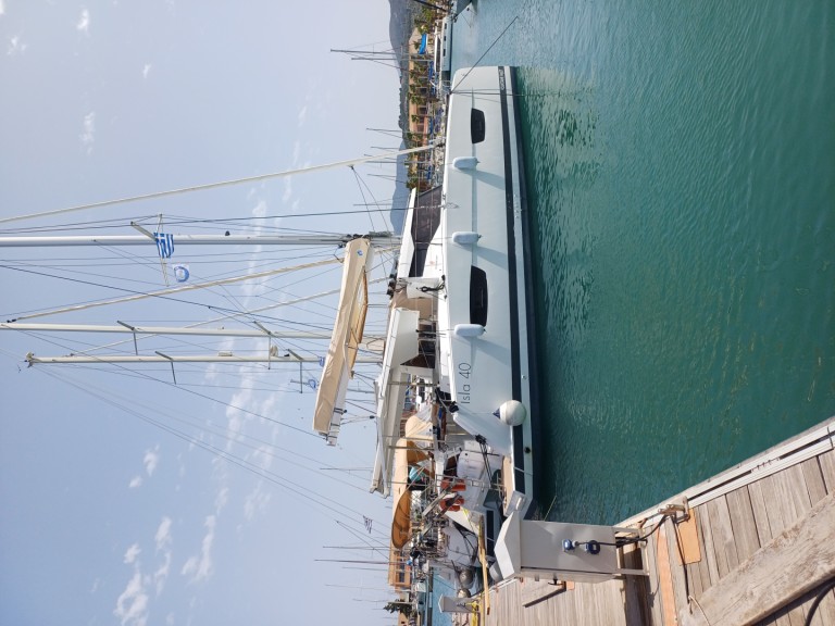 Catamaran for rent Préveza at the best price