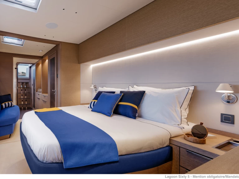 Rent a Lagoon Lagoon Sixty 5 Owner's Version Salerno