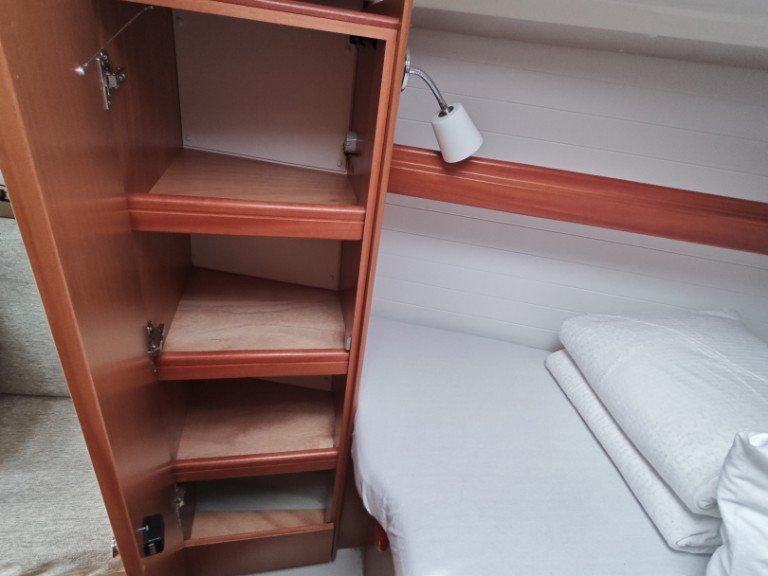 Rent a Bavaria Cruiser 34 Punat