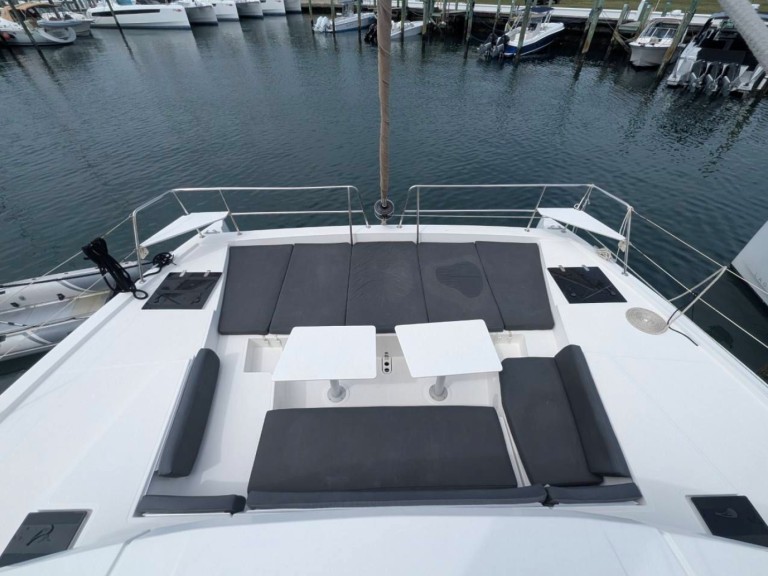 Bareboat Rental Catamaran Bali with a boat licence