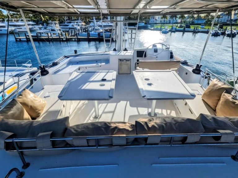 Bali Bali 5.4 charter bareboat or captained in  Marsh Harbour