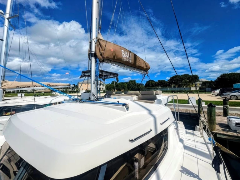 Catamaran rental in Nassau - Bali Bali Catspace Voile