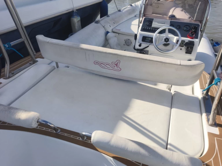 Yacht charter Porto Santo Stefano cheap 780