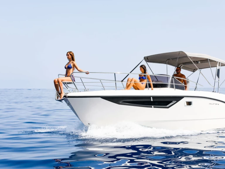 Motorboat for rent Palma de Mallorca at the best price