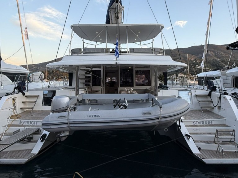Yacht charter Alimos cheap Lagoon 560 S2