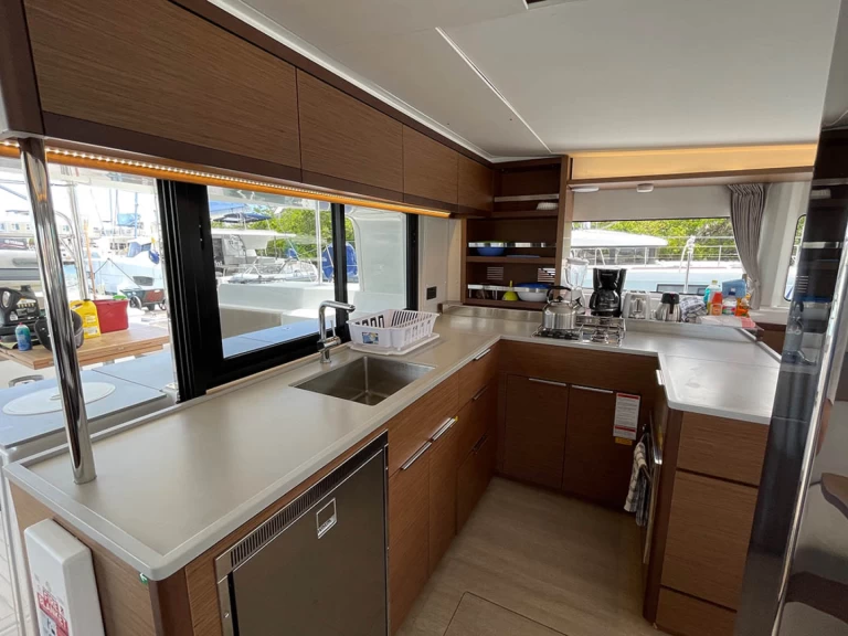 Catamaran rental with or without captain Lagoon Alimos