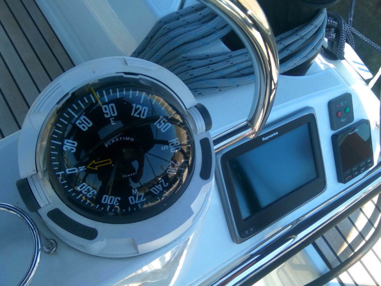 Yacht charter Alimos cheap Sun Odyssey 519