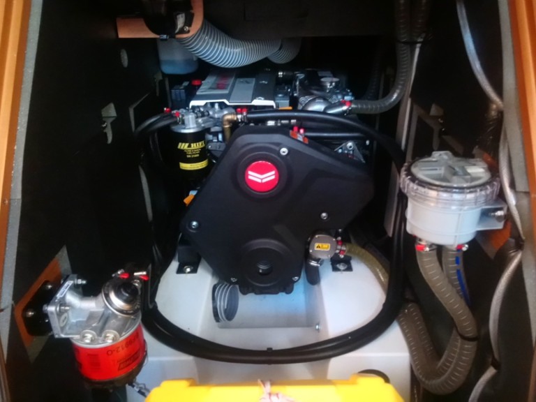 Yacht charter Néa Péramos cheap Sun Odyssey 519