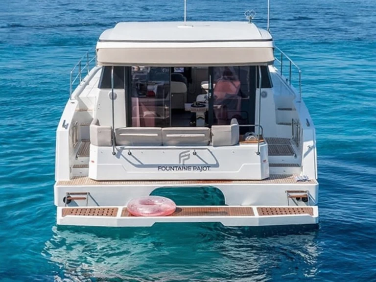 Bareboat Rental Catamaran Fountaine Pajot with a boat licence