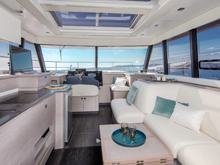 Fountaine Pajot Fountaine Pajot MY4.S in Taranto on SamBoat