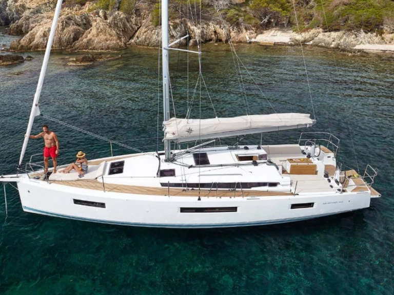 Boat rental Jeanneau Sun Odyssey 44 in Ibiza Town on Samboat