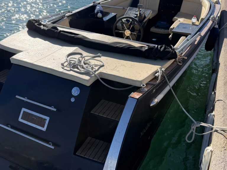 Motorboat rental with or without captain Maxima Port de Blanes