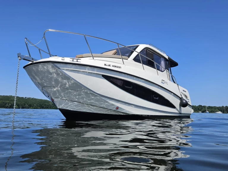 Motorboat for rent Berlin at the best price