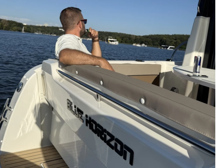 Motorboat for rent Berlin at the best price