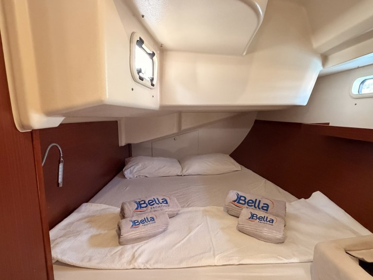 Sailboat rental in Fethiye - Hanse Hanse 415