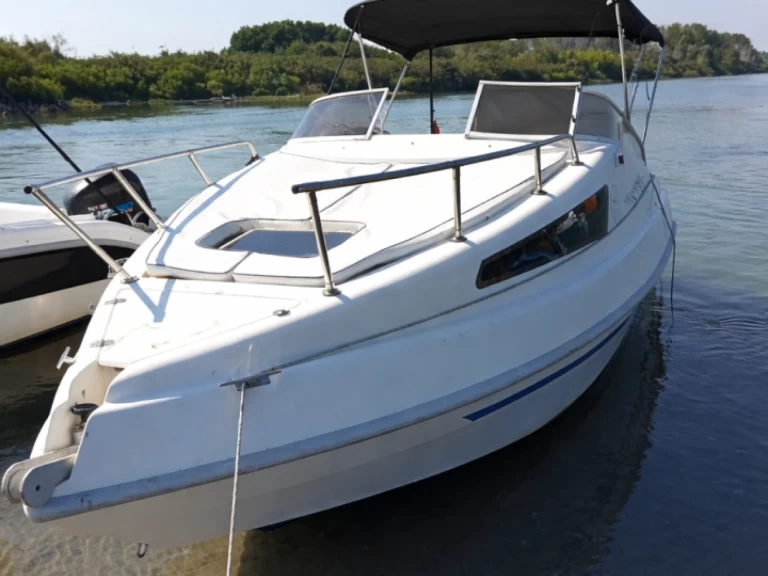 Motorboat rental in Venice - Aquabat Bahia 20