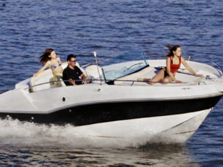 Rent a Rio Rio 650 Day Cruiser Nice