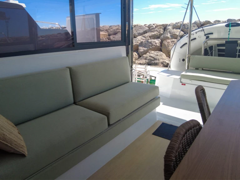 Catamaran for rent Hyères at the best price