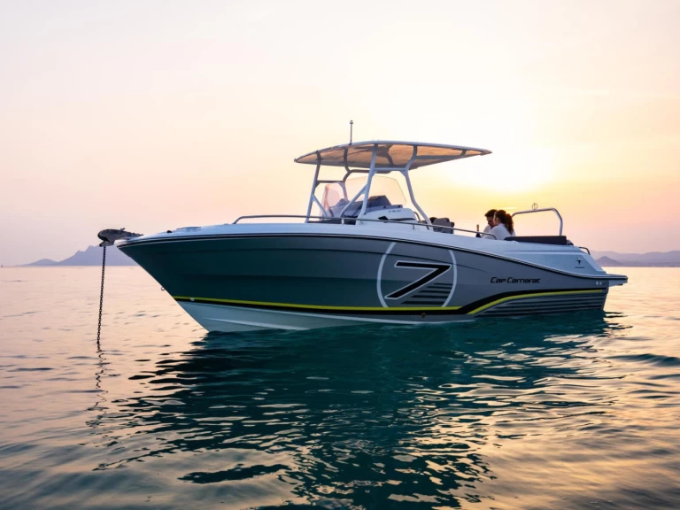 Motorboat rental in La Spezia - Jeanneau Cap Camarat 7.5 CC