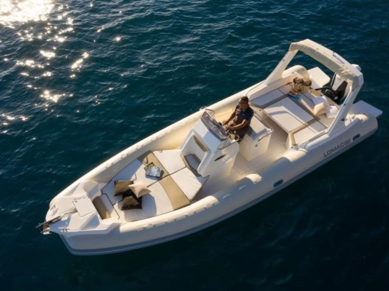 Bareboat Rental RIB Lomac with a boat licence