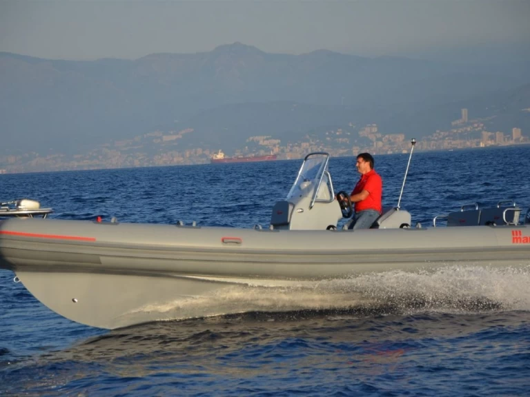 RIB rental in Ajaccio - Marshall MARSHALL M6