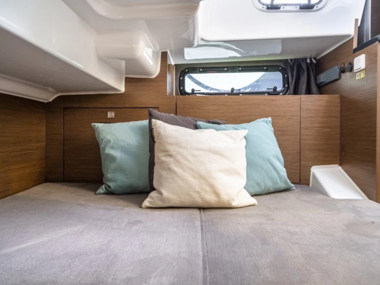 Motorboat for rent Ajaccio at the best price