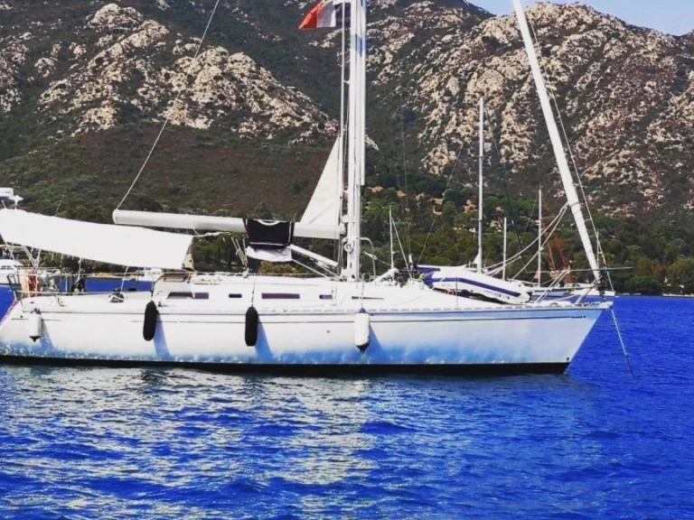 Bareboat Rental Sailboat Jeanneau with a boat licence