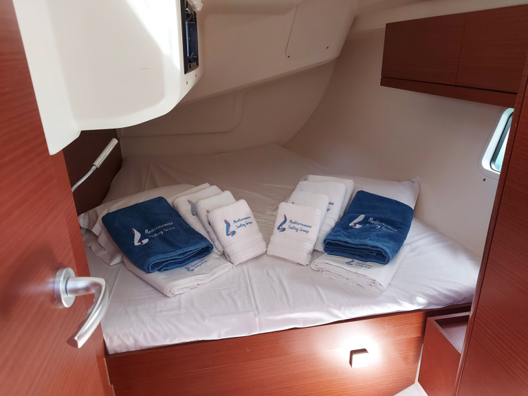 Sailboat rental with or without captain Hanse Lávrio