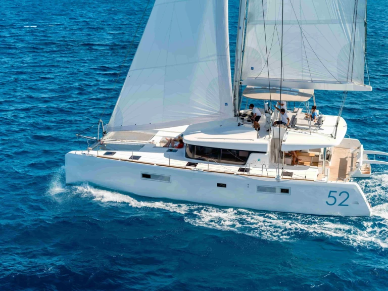 Catamaran rental with or without captain Lagoon Saint-Tropez
